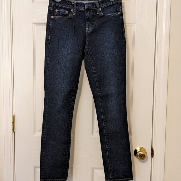 GAP 1969 Girlfriend Straight Leg Jeans - Picture 1 of 4